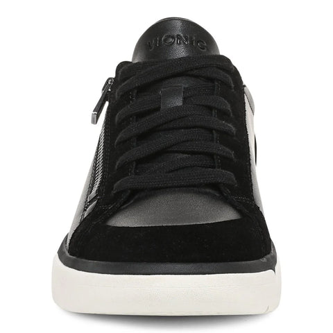 City Walk AXS Sneaker