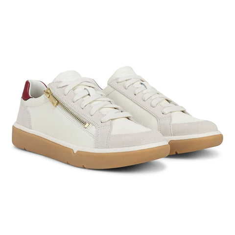City Walk AXS Sneaker