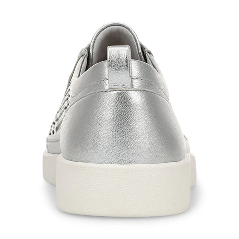 Winny Perf Sneaker
