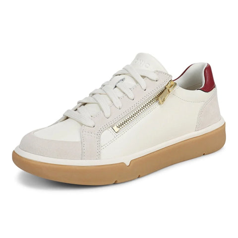 City Walk AXS Sneaker